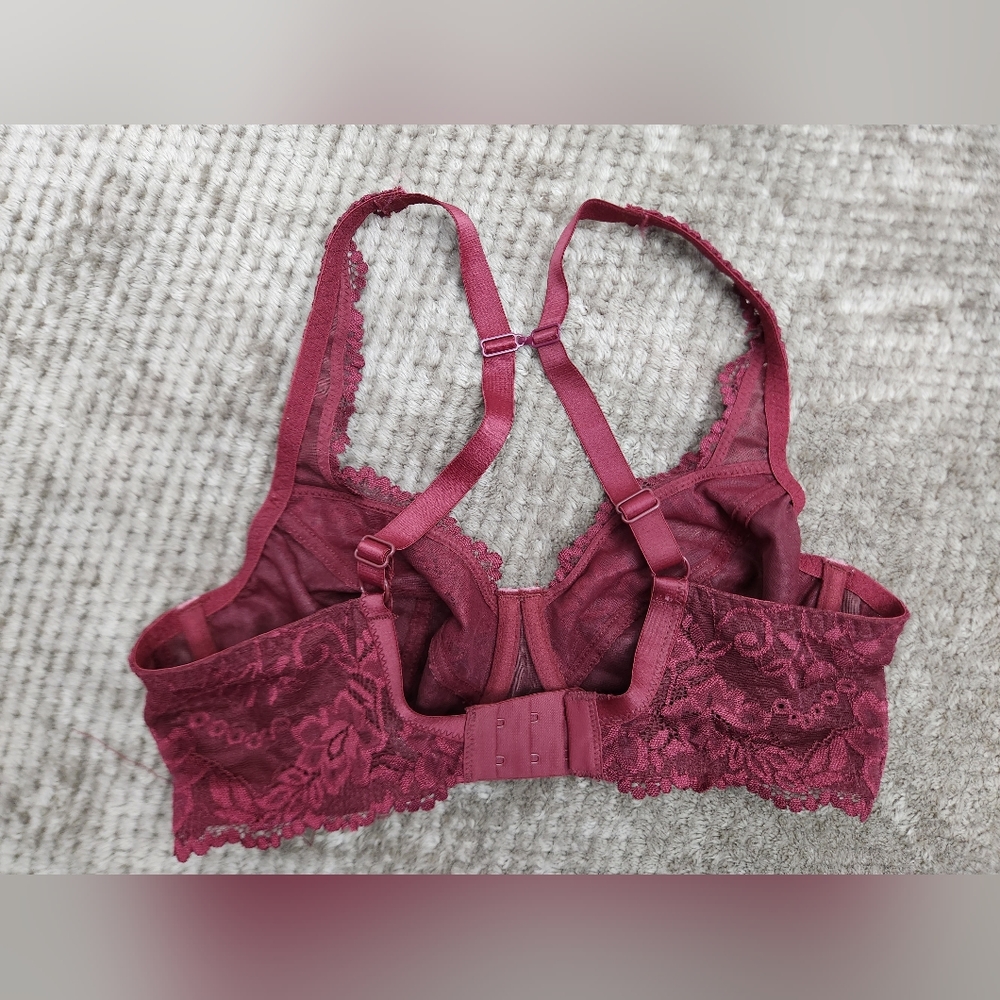 Bra - Picture 2 of 4
